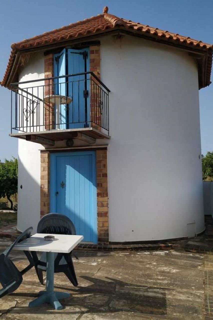 Pardalakis Studios يورانيون المظهر الخارجي الصورة